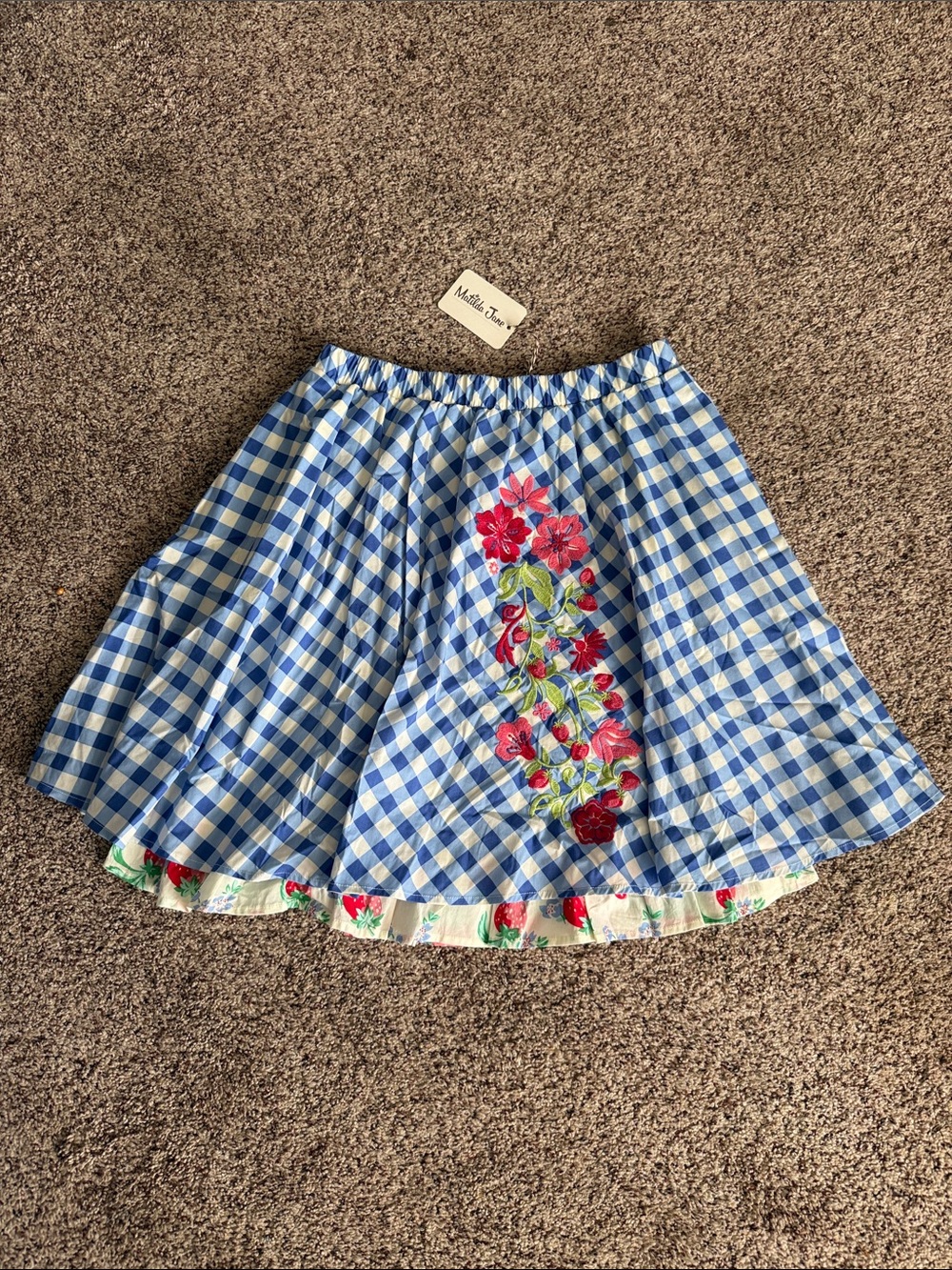 Matilda Jane Blue Gingham Dutxh Apple Skirt. NWT SZ SMALL.